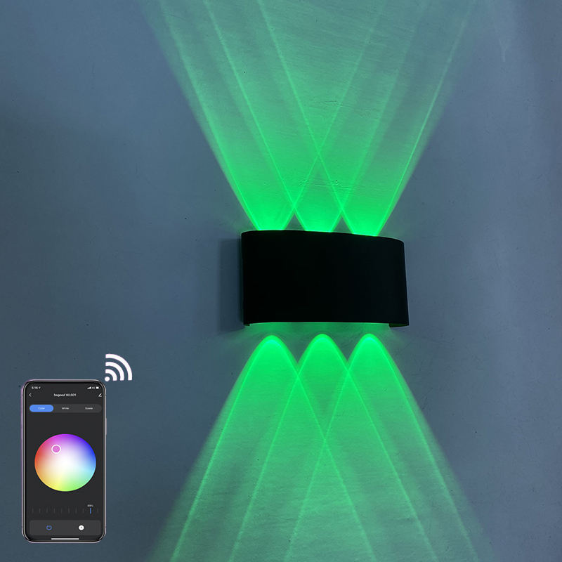 RGBW APP Control Smart Light Lampada da parete intelligente a LED su e giù per esterni impermeabile a forma di arco Lampada da parete moderna in alluminio con applique da parete