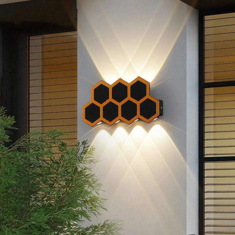 Lampada da parete a LED retrò in stile europeo Villa Home Outdoor Lampada da parete decorativa impermeabile per corridoio Lampada da cortile Vendite in fabbrica