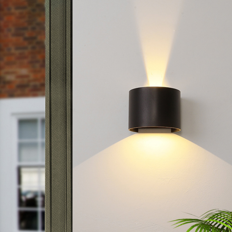 6W 12W Luce decorativa a LED moderna Lampada da parete semicircolare impermeabile per esterni Angolo di illuminazione da parete su e giù Luce dimmerabile