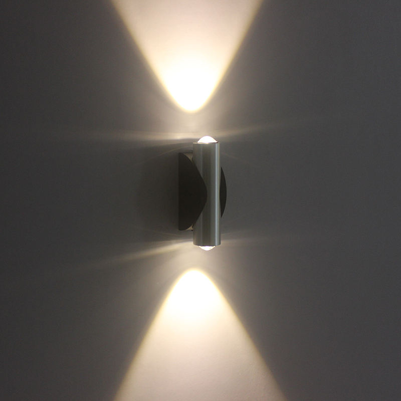 Nuova lampada a led decorativa Lampada da parete moderna corta dritta e applique da parete per illuminazione interna da ristorante Applique da parete su e giù