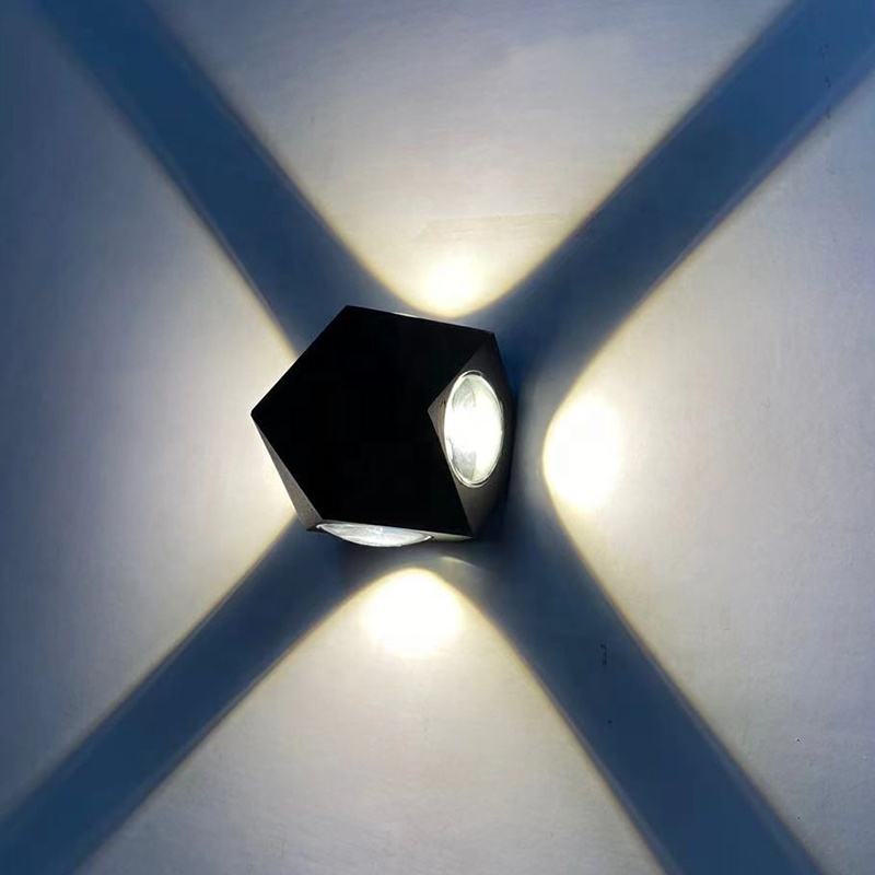 La parete leggera montata scala del circuito integrato accende l'interno moderno con la luce del riparo della parete domestica di sicurezza 100%.