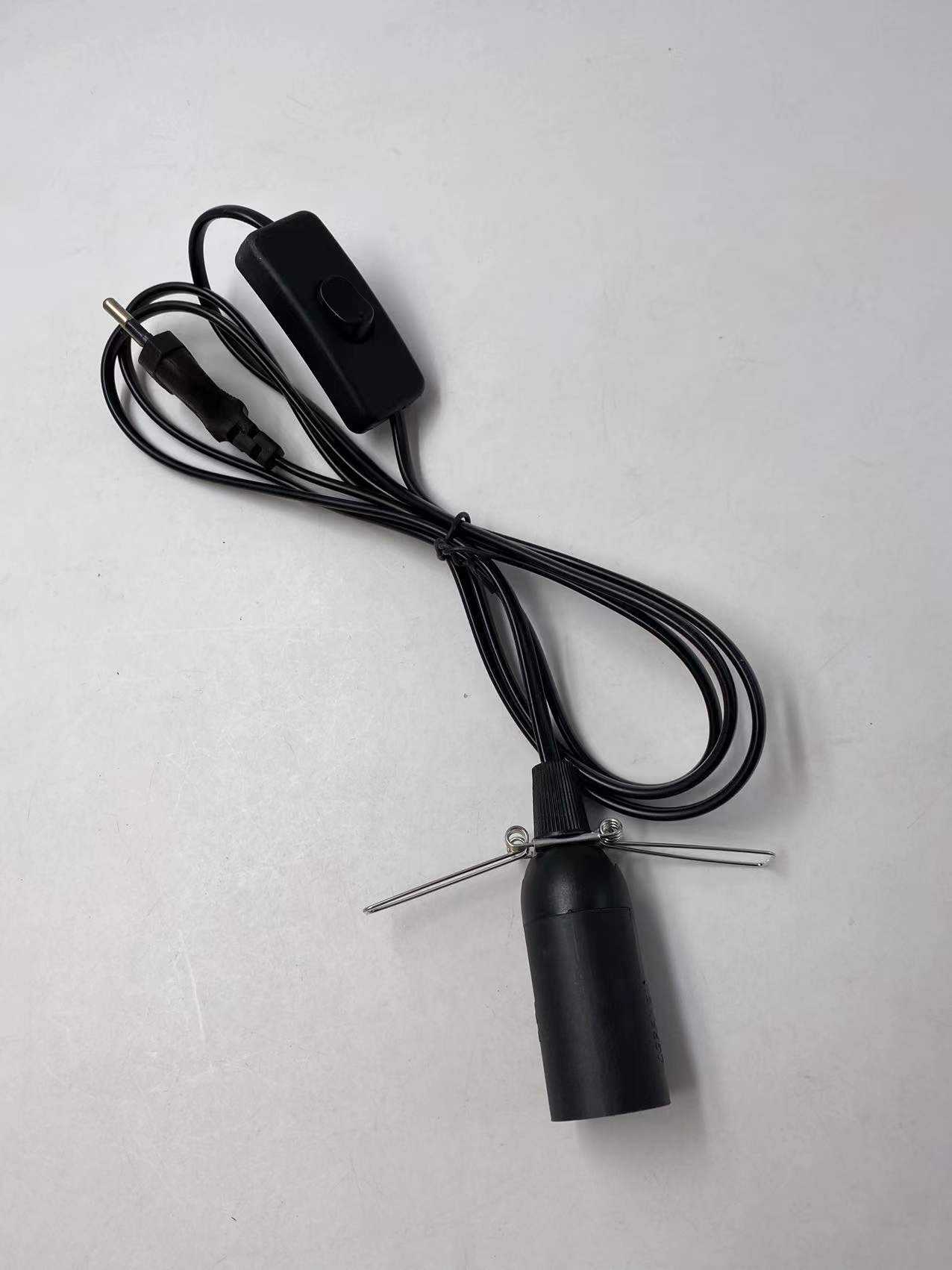 Portalampada Basi per lampade Vite Ottone Lampadina a LED elettrica 250v B22 E27 F519 Rame leggero Stile personalizzato OEM Parti in bronzo