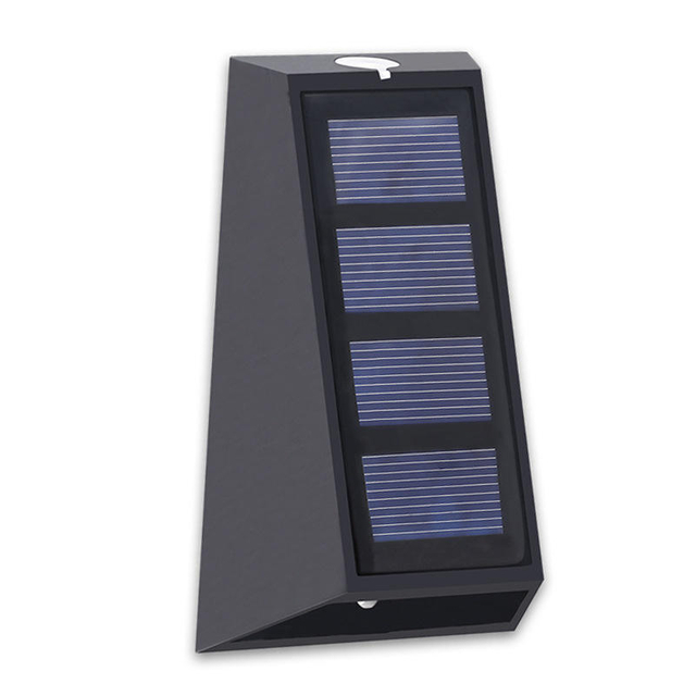 Lampada da parete per esterni a due teste con sensore solare Luci di sicurezza alimentate a LED Lampada da parete per esterni impermeabile IP 65