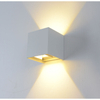Lampada da parete da giardino impermeabile da 12W LED Wandlamp Brace da giardino ad angolo regolabile per decorare l'illuminazione esterna