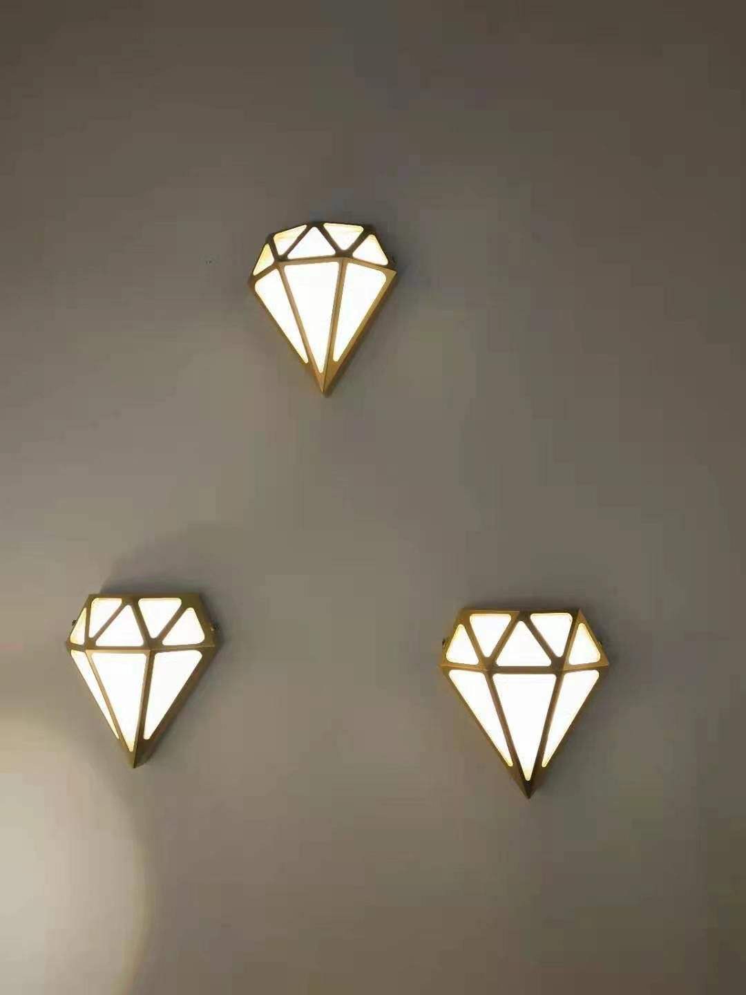 Luci solari stradali componenti elettroniche Fokison all'aperto con sicurezza al 100%.