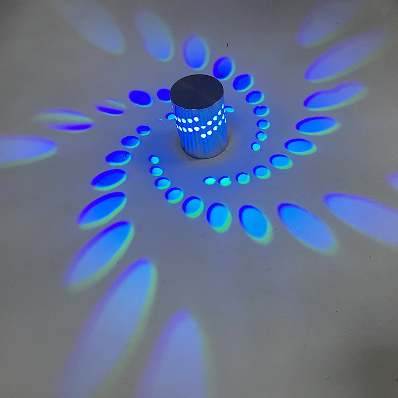 Lampada da parete a LED con foro a spirale Lampada da parete a 16 colori Lampada da parete con telecomando adatta per Hall KTV Bar Lampada da parete artistica per la decorazione della casa