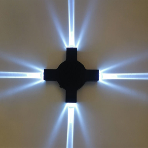 4W 12W LED Lampada da parete per esterni Cross Star 4 Illuminazione laterale IP65 impermeabile per la decorazione del giardino Luce esterna