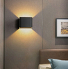 2023 USB ricaricabile applique da parete per interni sensore di movimento illuminazione camera da letto lampada da comodino corridoio scale decor luci lampada da parete