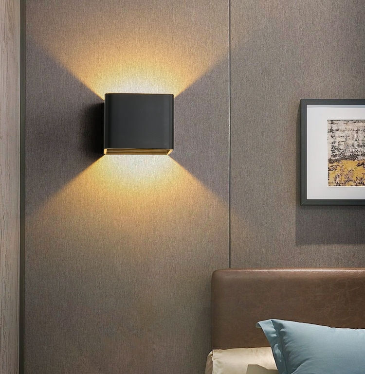 2023 USB ricaricabile applique da parete per interni sensore di movimento illuminazione camera da letto lampada da comodino corridoio scale decor luci lampada da parete
