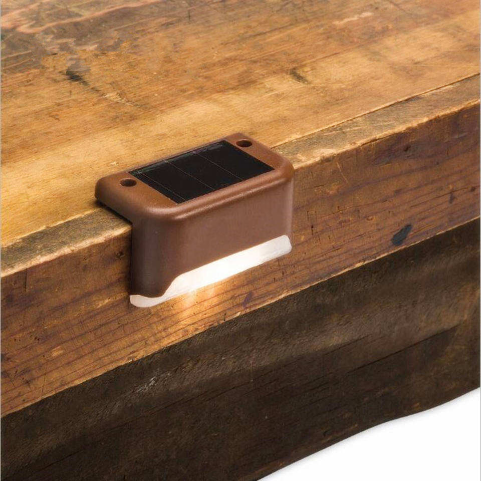 Segnapassi a led Segnapassi a energia solare Illuminazione a led per gradini Moderna lampada da terra per interni ed esterni Lampada da incasso per gradini a led Applique da parete per scale