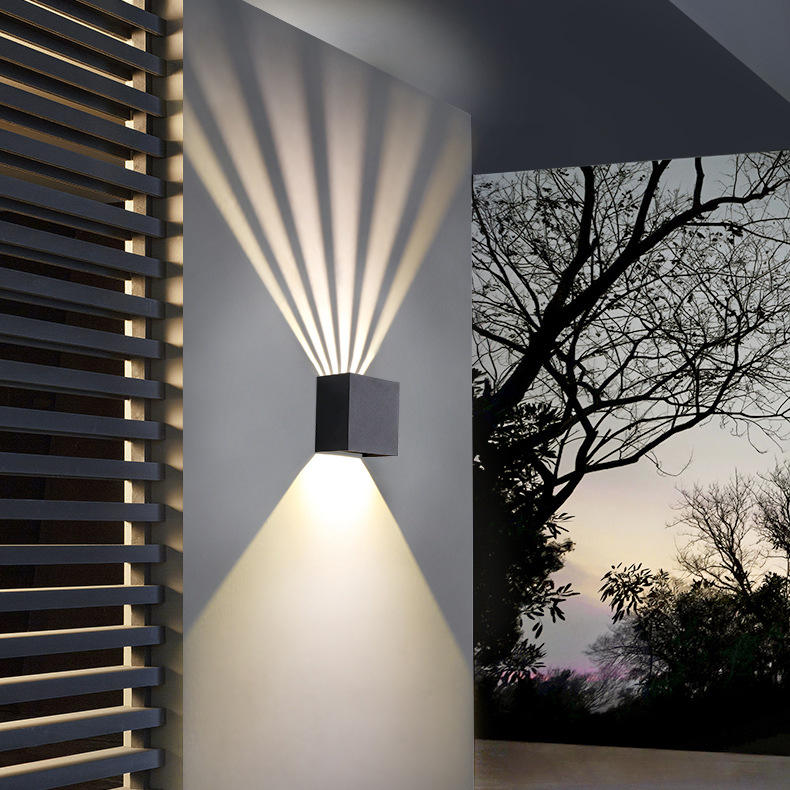 Lampada da parete a LED da 6W Lampada da parete da giardino IP65 Lampada da esterno impermeabile Apparecchio per la decorazione della casa Illuminazione Corridoio Corridoio Luce