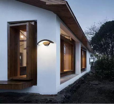 Più nuovo Tuya 9W 12W Applique da parete App Control Illuminazione esterna intelligente Illuminazione a parete in acrilico Lampade da parete a LED intelligenti Sconce merci