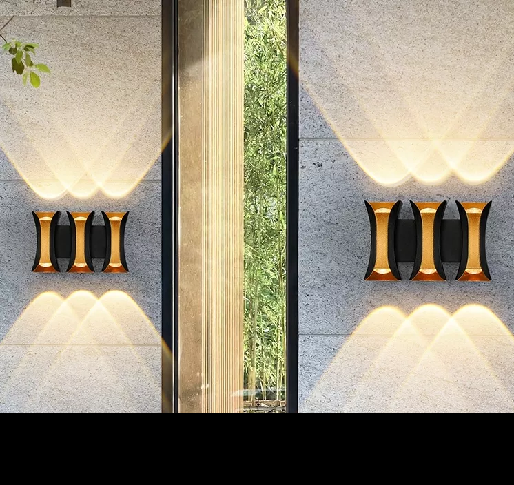Nuova lampada da parete a LED impermeabile per esterni Balcone in alluminio Portico da giardino Sconce Villa Applique da parete
