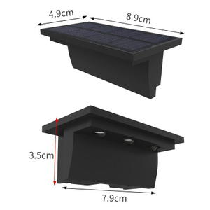 Lampada solare per esterni con controllo della luce intelligente impermeabile a luce solare per giardino Street Landscape Balcone Decor Lampada da parete solare