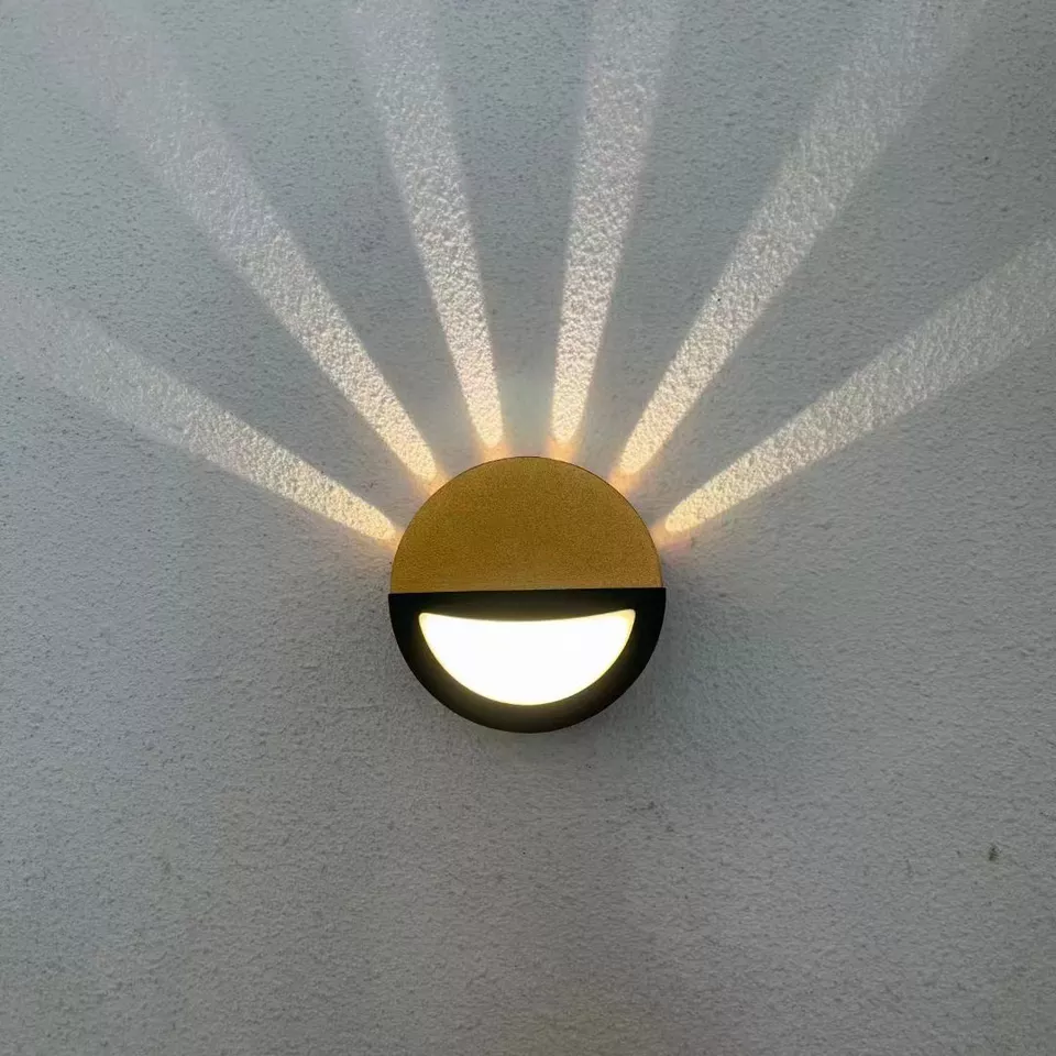 Lampada da parete moderna creativa rotonda a forma di stella, illuminazione per interni