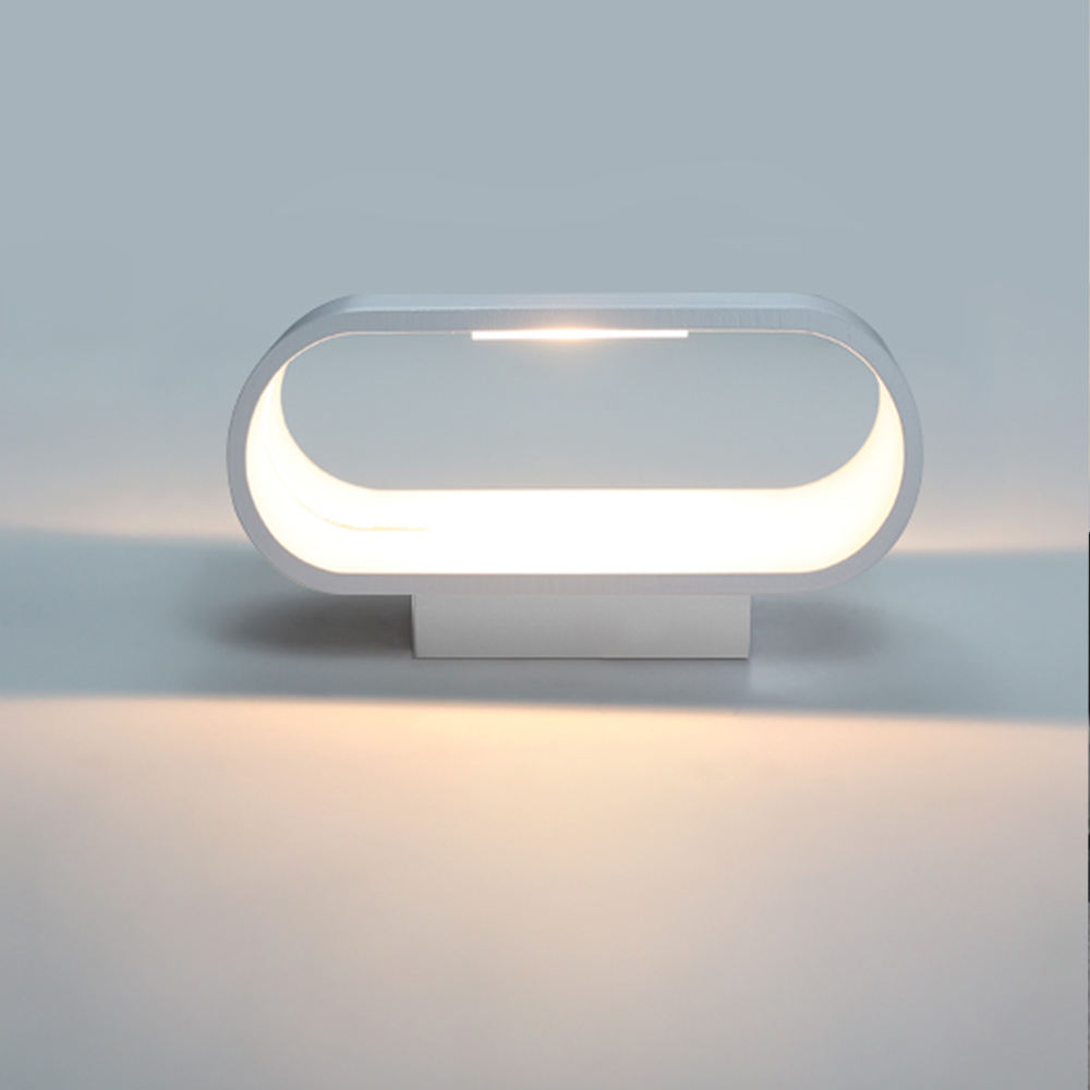 2023 Lampada da parete RGB in alluminio bianco 5W su e giù per interni Wandlamp Colore fai da te con controller Lampada da parete per interni Lampada da parete RGB