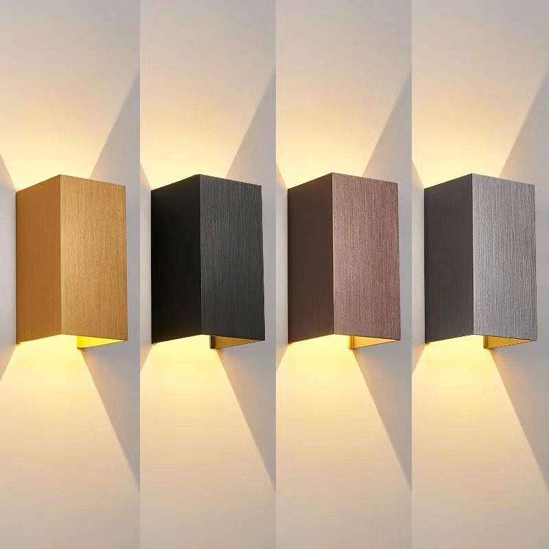 Applique da parete a LED da 12W per esterni Applique da parete a LED IP65 Plafoniera in metallo quadrato impermeabile Luci Apparecchio per illuminazione a parete esterna Cool