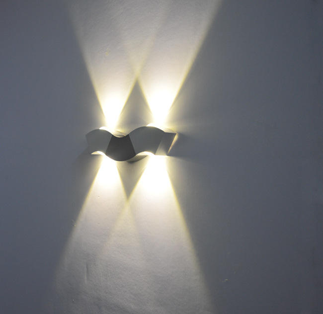 Applique LED Lightess 3W per interni Lampada da parete Up and Down in alluminio Lampada da parete illuminazione da parete argento bianco freddo
