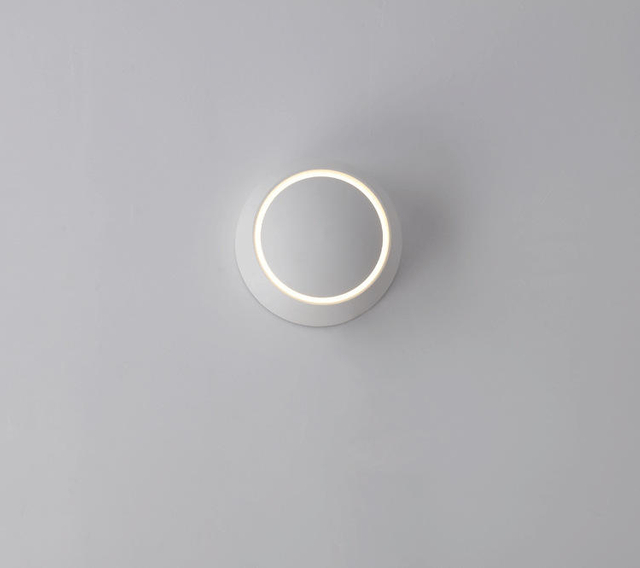 Nuovo applique da parete regolabile da comodino bianco Lampada da parete nera a 360 gradi