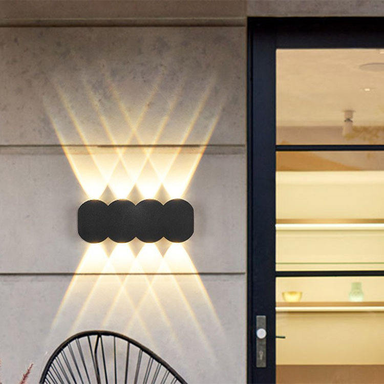Nuova fabbrica all'ingrosso IP65 alluminio impermeabile esterno su e giù applique da parete applique da parete a led per la casa con prezzo di fabbrica