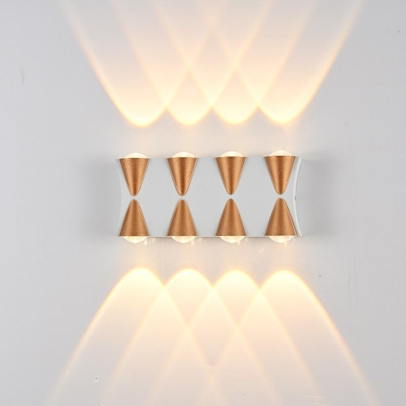Lampada da parete brillante di lusso a LED per esterni impermeabile all'acqua Villa Hotel parete esterna balcone lampada da esterno cortile stipite lampada da parete a led